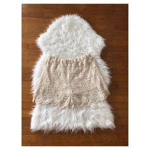 Cream crocheted shorts